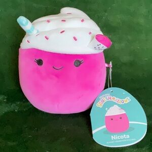 Original Squishmallows Nicota the Dragonfruit Smoothie